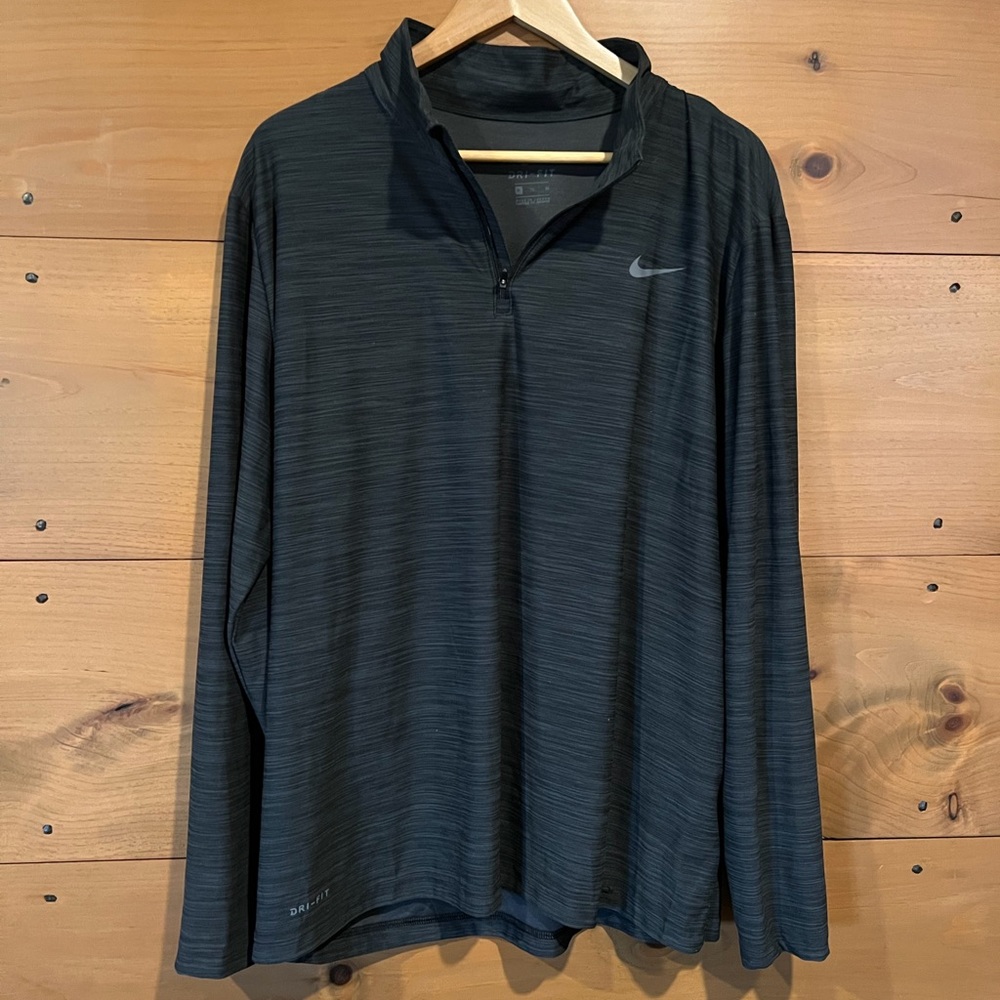 Men’s Nike quarter zip